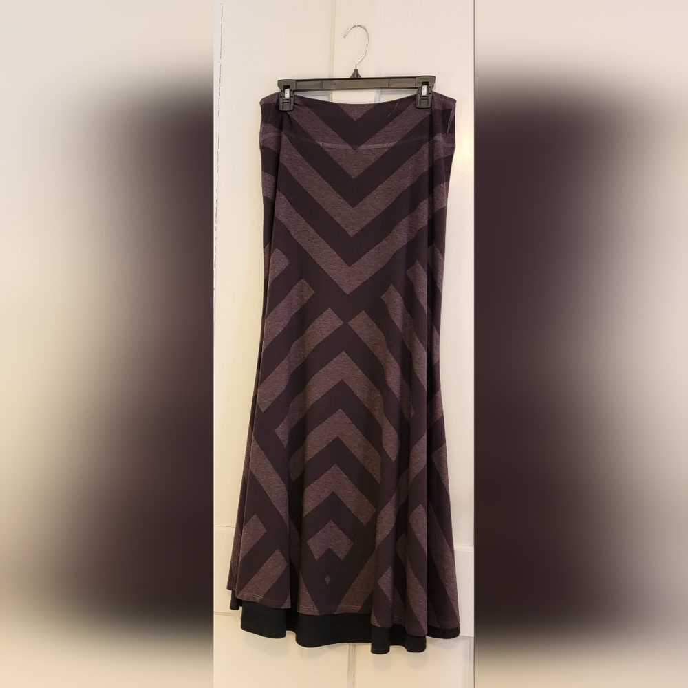 Women's Chevron A-Line Skirt in Biege and Brown - Medium
